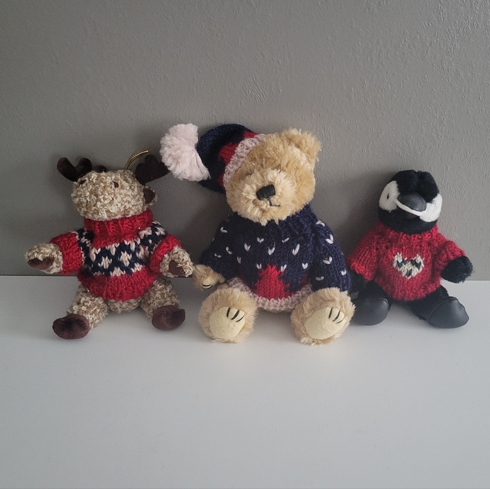 Vintage HugFun Christmas plush bear moose penguin